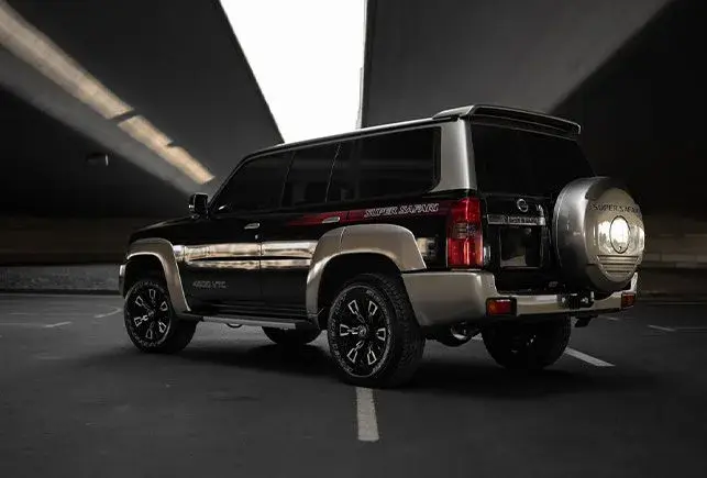 Rent Nissan Super Safari Black in Dubai — photo 2 of 5
