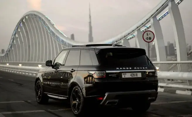 Rent Range Rover Sport Black in Dubai — photo 2 of 3