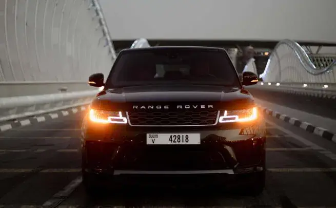 Rent Range Rover Sport Black in Dubai — photo 3 of 3