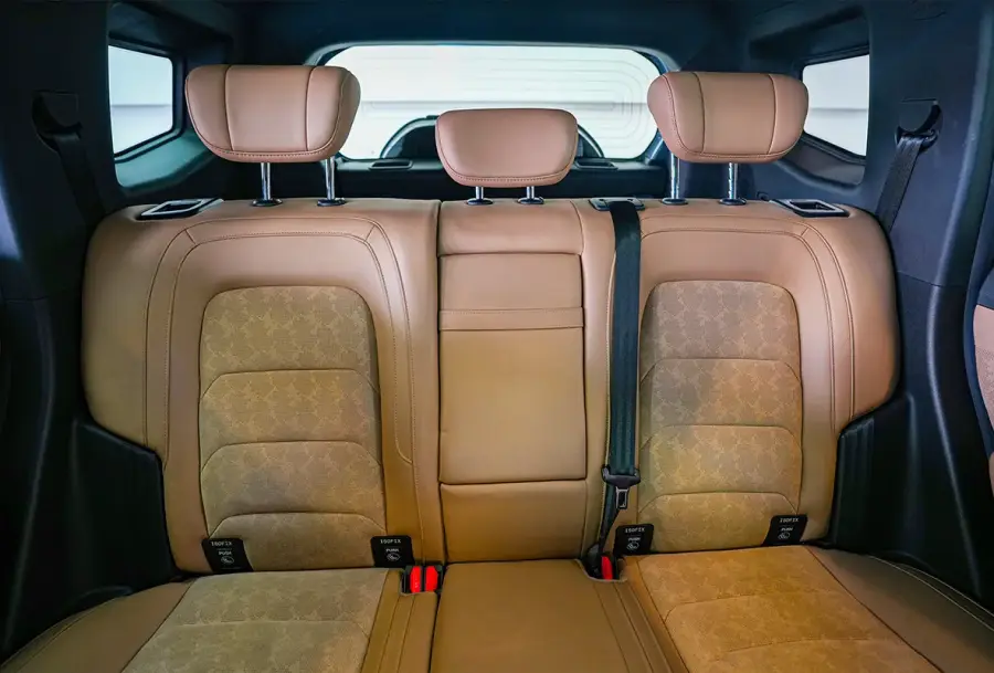 Rent Jetour T2 Blue in Dubai — photo 7 of 7