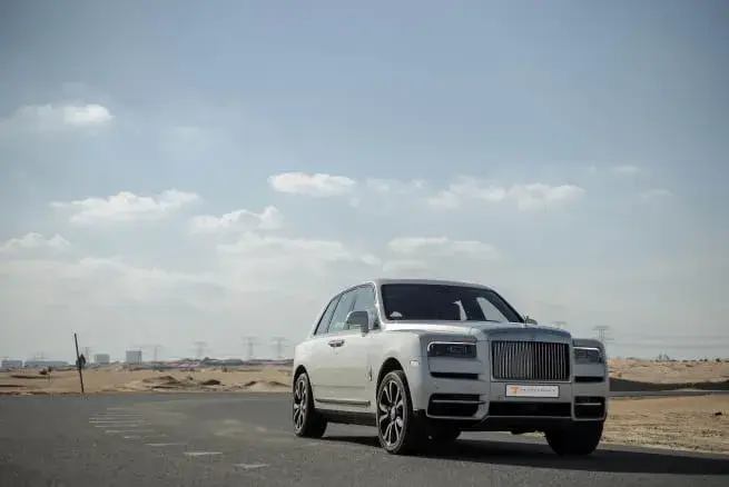 Rent Rolls Royce Cullinan White in Dubai — Rolls-Royce — photo 2 of 6