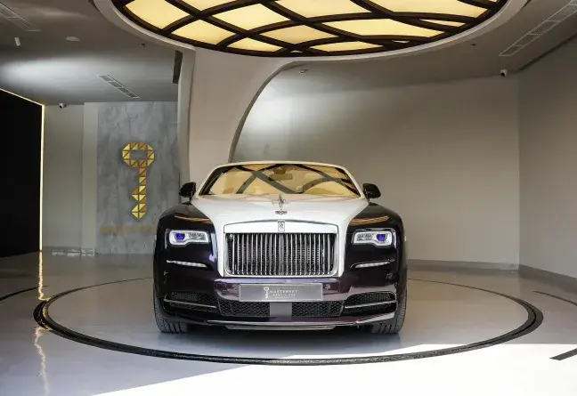 Rent Rolls Royce Dawn Blue in Dubai — Rolls-Royce — photo 5 of 8
