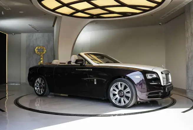 Rent Rolls Royce Dawn Blue in Dubai — Rolls-Royce — photo 7 of 8
