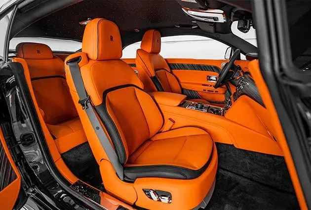 Rent Rolls Royce Spectre Black in Dubai — Rolls-Royce — photo 6 of 8