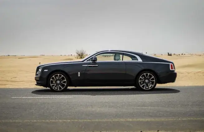 Rent Rolls Royce Wraith Grey in Dubai — Rolls-Royce — photo 5 of 6