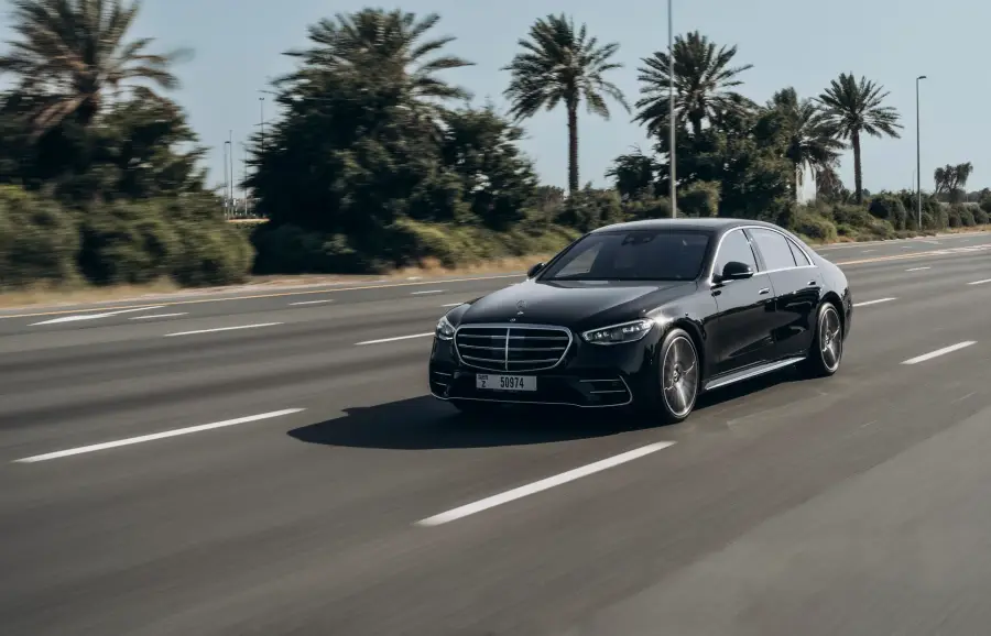 Rent Mercedes-Benz S500 4MATIC Black 2023 in Dubai — photo 10 of 35