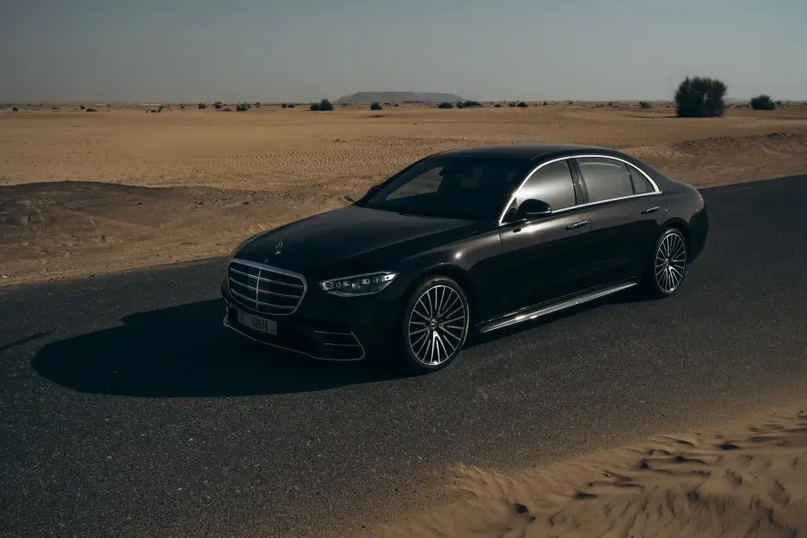 Rent Mercedes-Benz S500 4MATIC Black 2023 in Dubai — photo 13 of 35
