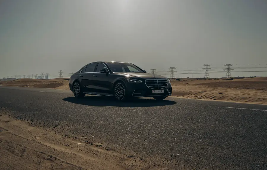 Rent Mercedes-Benz S500 4MATIC Black 2023 in Dubai — photo 15 of 35