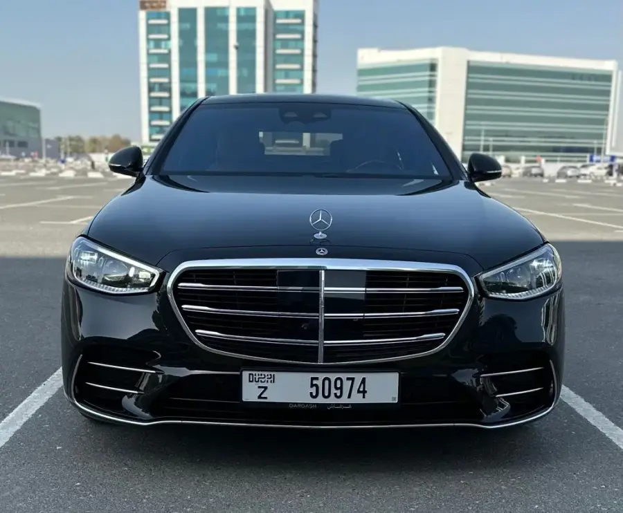 Rent Mercedes-Benz S500 4MATIC Black 2023 in Dubai — photo 2 of 35