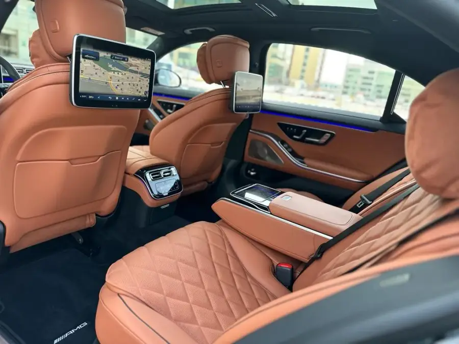 Rent Mercedes-Benz S500 4MATIC Black 2023 in Dubai — photo 24 of 35