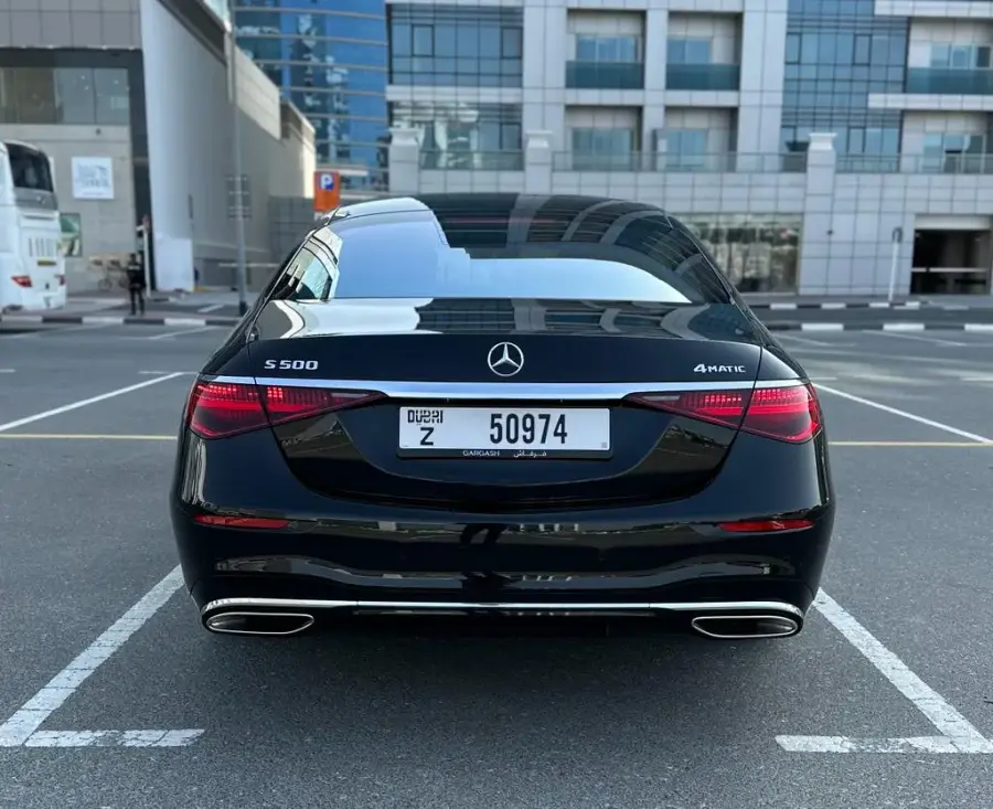 Rent Mercedes-Benz S500 4MATIC Black 2023 in Dubai — photo 3 of 35