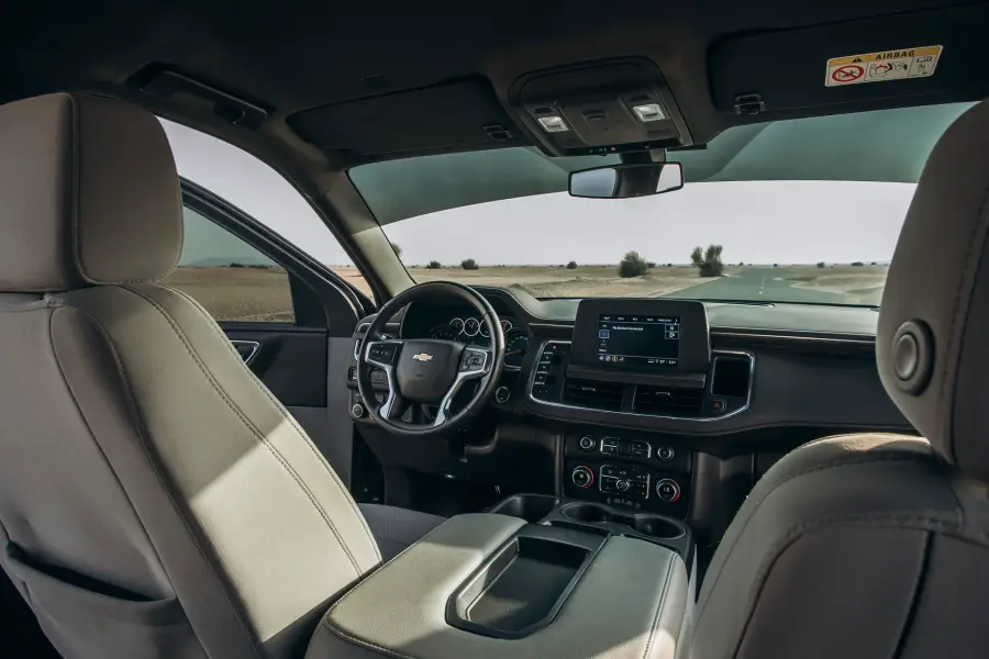 Rent Chevrolet Tahoe Black 2023 in Dubai — photo 10 of 12