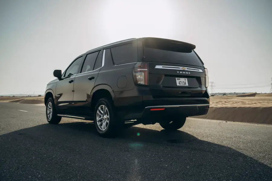 Rent Chevrolet Tahoe Black 2023 in Dubai — photo 4 of 12