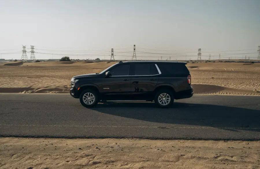 Rent Chevrolet Tahoe Black 2023 in Dubai — photo 5 of 12
