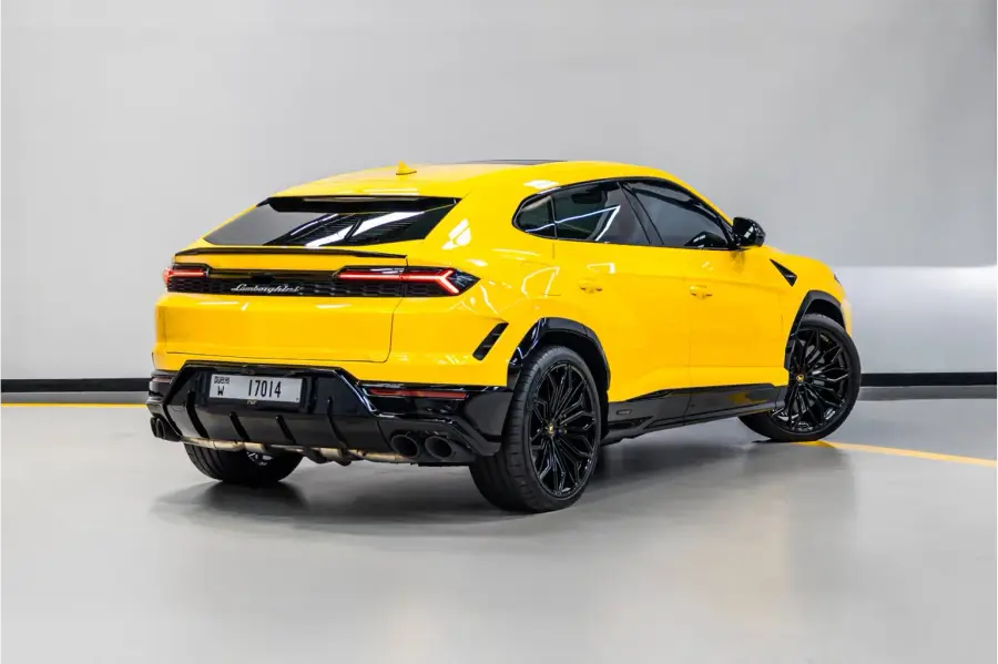 Аренда Lamborghini Urus Жёлтый 2025 в Дубае в аренду в Дубай, ОАЭ — Lamborghini — фото 2 из 7