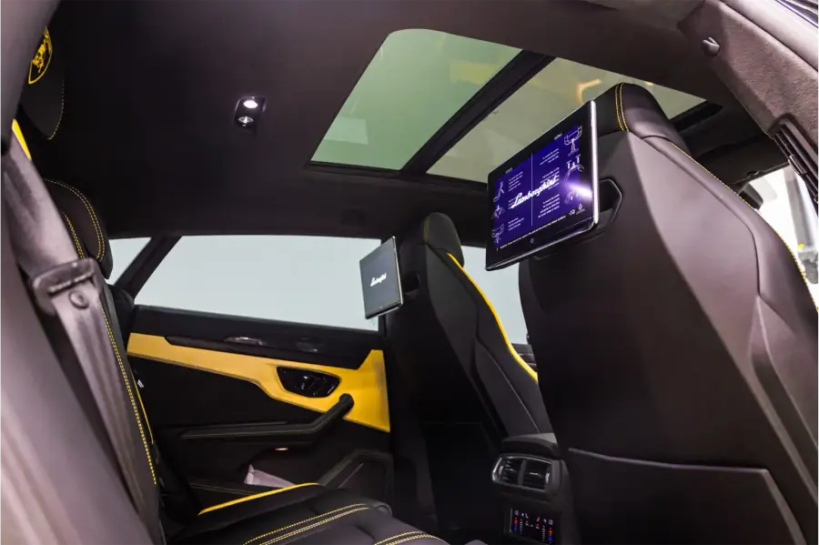 Аренда Lamborghini Urus Жёлтый 2025 в Дубае в аренду в Дубай, ОАЭ — Lamborghini — фото 6 из 7