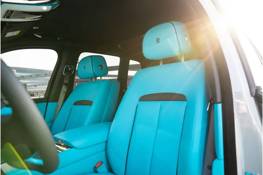 Rent Rolls-Royce Cullinan Brown 2025 in Dubai — photo 7 of 9