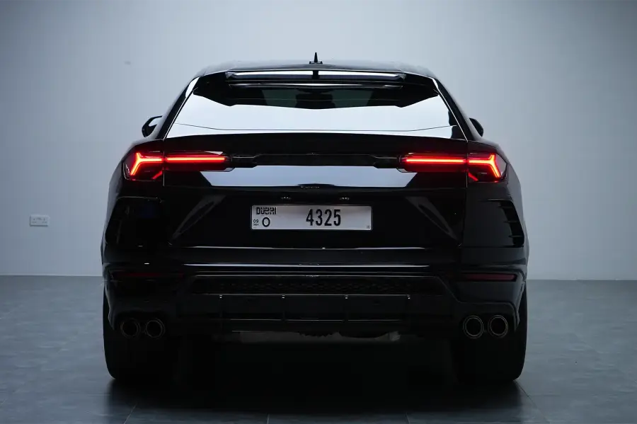 Аренда Lamborghini Urus Mansory Black в Дубае в аренду в Дубай, ОАЭ — Lamborghini — фото 3 из 7