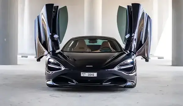 Rent McLaren 720S Black in Dubai — Mclaren — photo 5 of 8