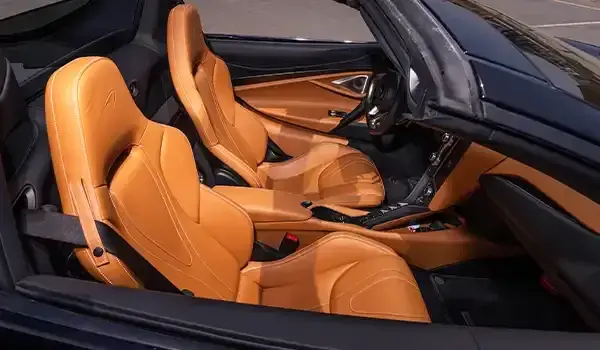Rent McLaren 720S Black in Dubai — Mclaren — photo 8 of 8