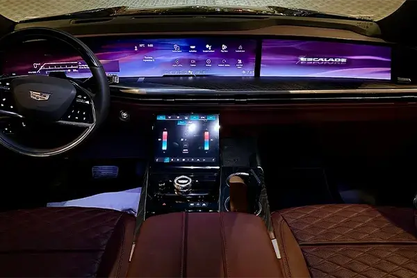 Rent Cadillac Escalade Black 2025 in Dubai — photo 7 of 9