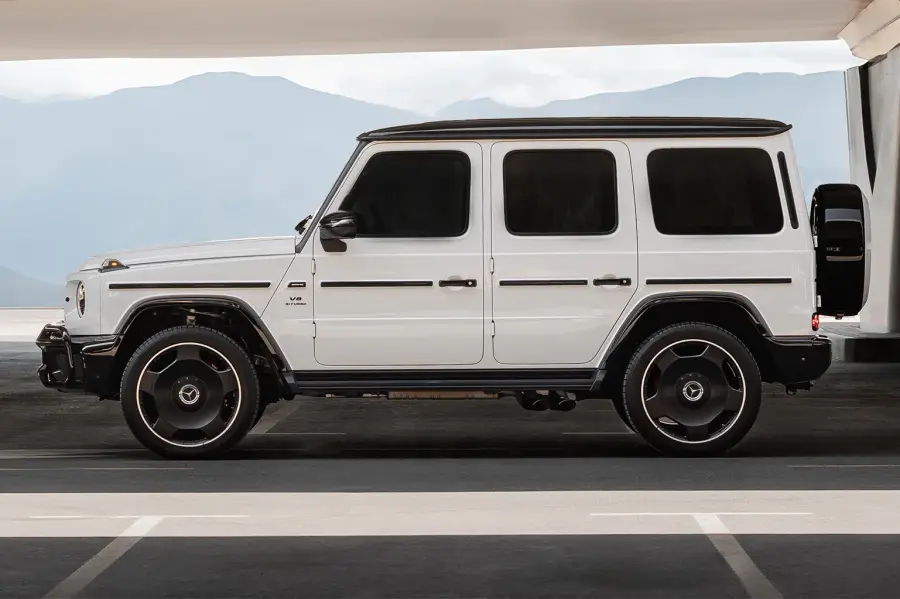 Rent Mercedes-Benz G63 White 2025 in Dubai — photo 2 of 7