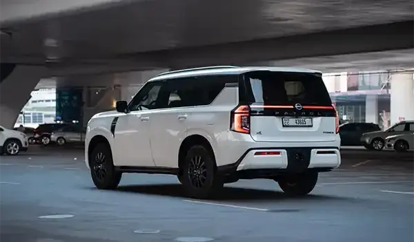 Rent Nissan Patrol White 2025 in Dubai — photo 5 of 7