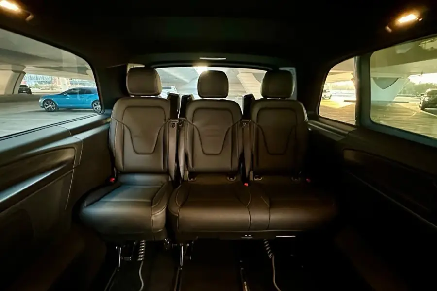 Rent Mercedes-Benz V300 Black 2026 in Dubai — photo 8 of 8