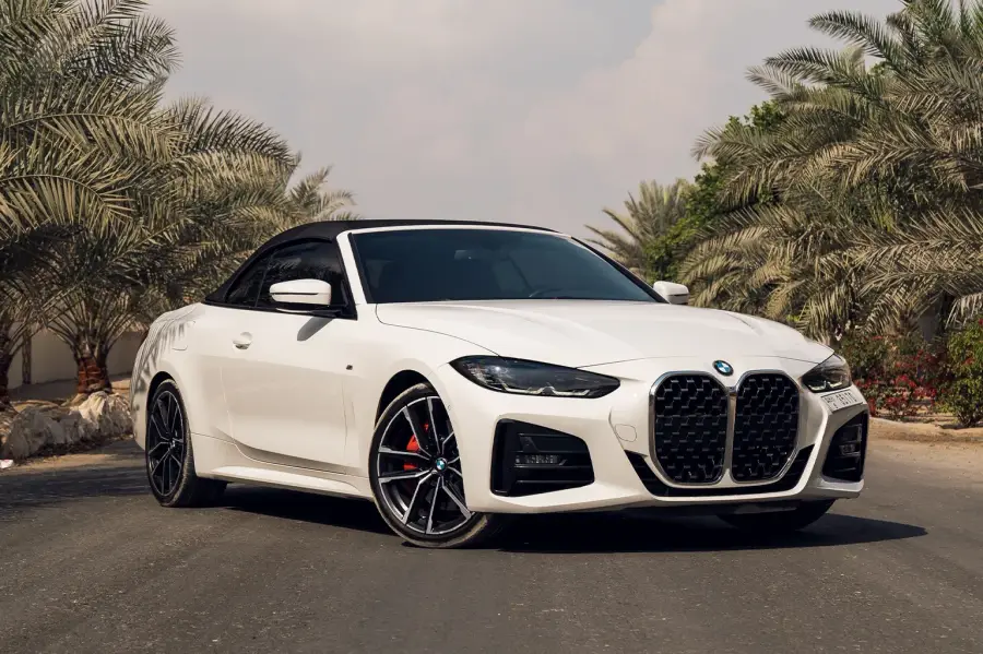 Rent BMW 420i Cabriolet White in Dubai — photo 4 of 4