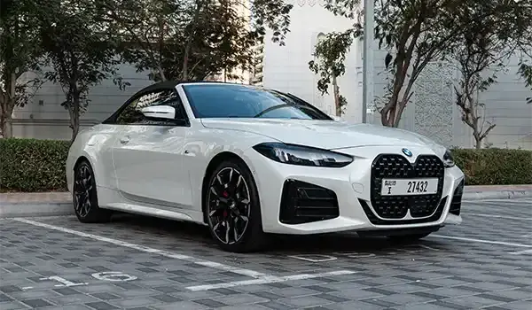 Rent BMW 420i Convertible White in Dubai — photo 4 of 7