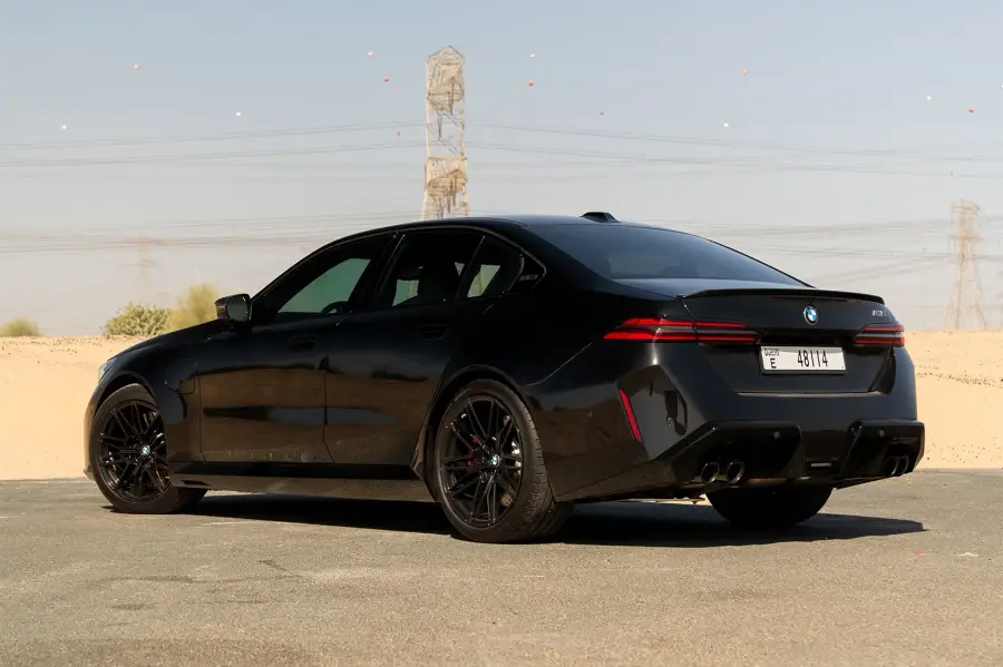 Rent BMW G90 M5 Black in Dubai — photo 5 of 7