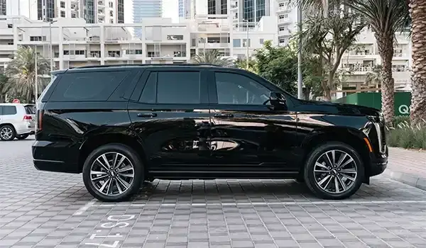 Rent Cadillac Escalade Black 2025 in Dubai — photo 5 of 8