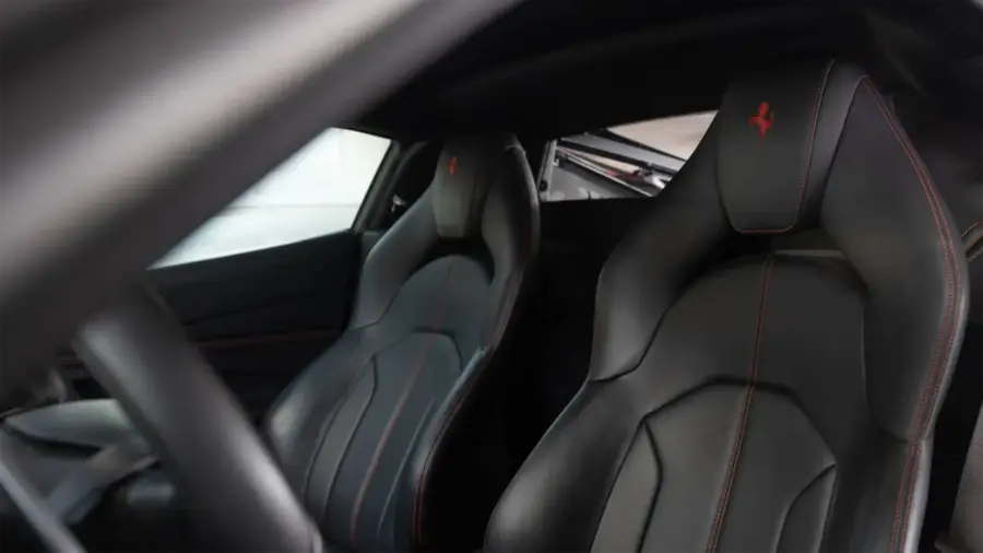 Rent Ferrari F8 Tributo Red in Dubai — photo 9 of 9