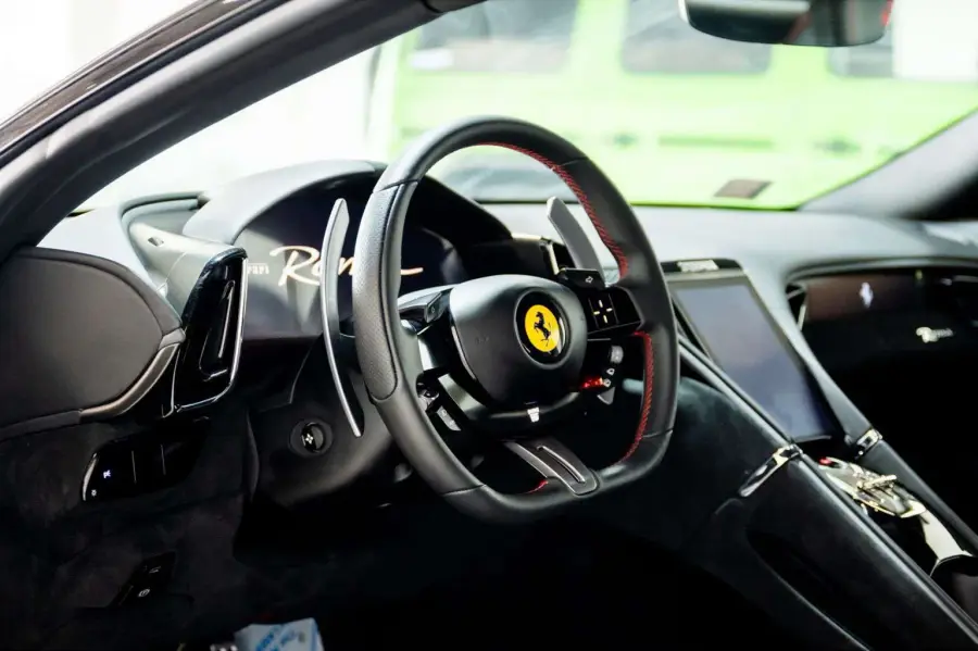 Rent Ferrari Roma Black in Dubai — photo 5 of 6