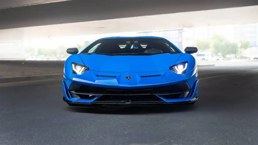 Rent Lamborghini Aventador SVJ Blue in Dubai — photo 5 of 8