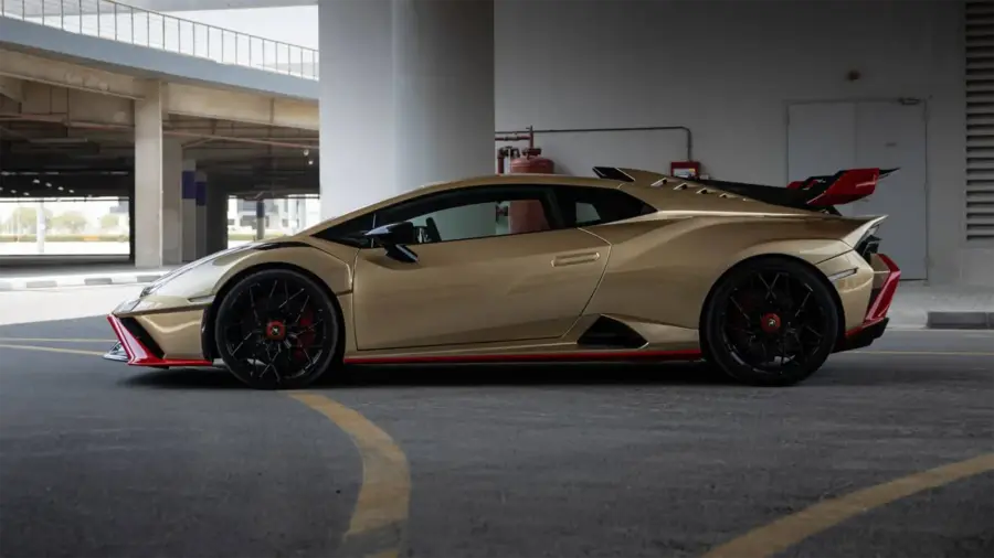 Rent Lamborghini Huracan STO Gold in Dubai — photo 3 of 9