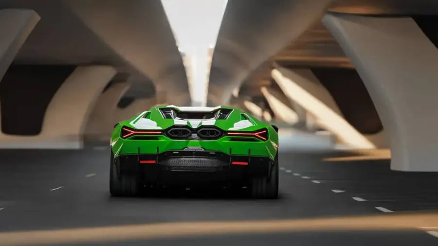 Rent Lamborghini Revuelto Green in Dubai — photo 4 of 7