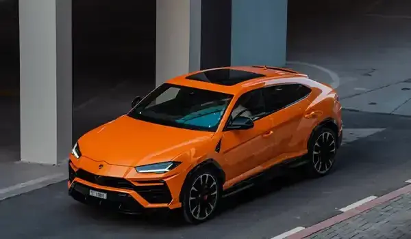 Rent Lamborghini Urus Orange in Dubai — photo 5 of 8