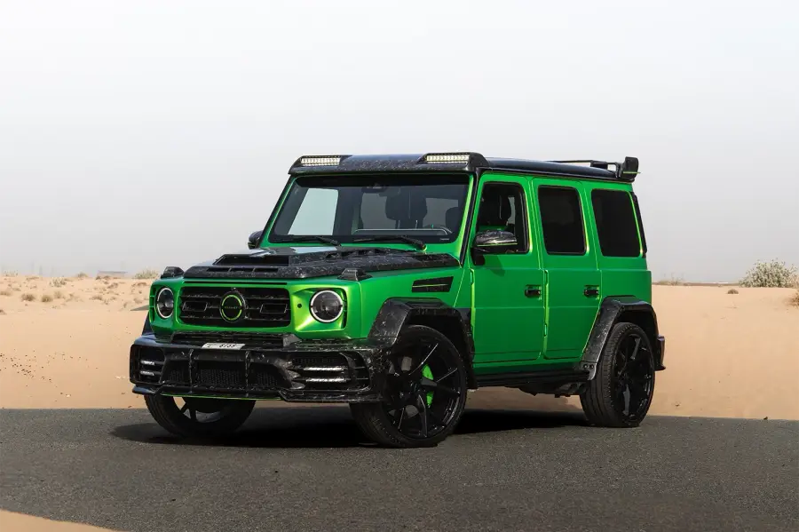 Rent Mercedes-Benz G-Class Mansory P820 Green in Dubai — photo 5 of 7