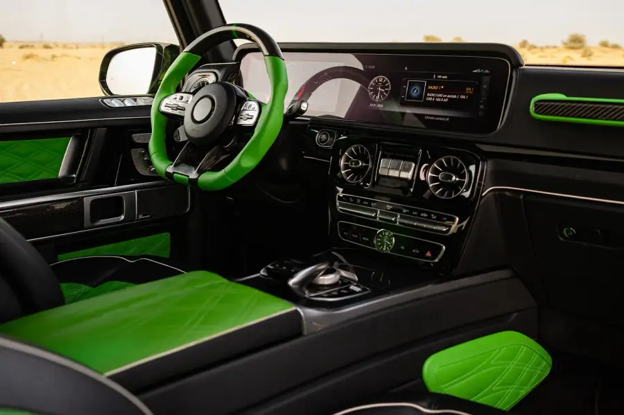 Rent Mercedes-Benz G-Class Mansory P820 Green in Dubai — photo 7 of 7