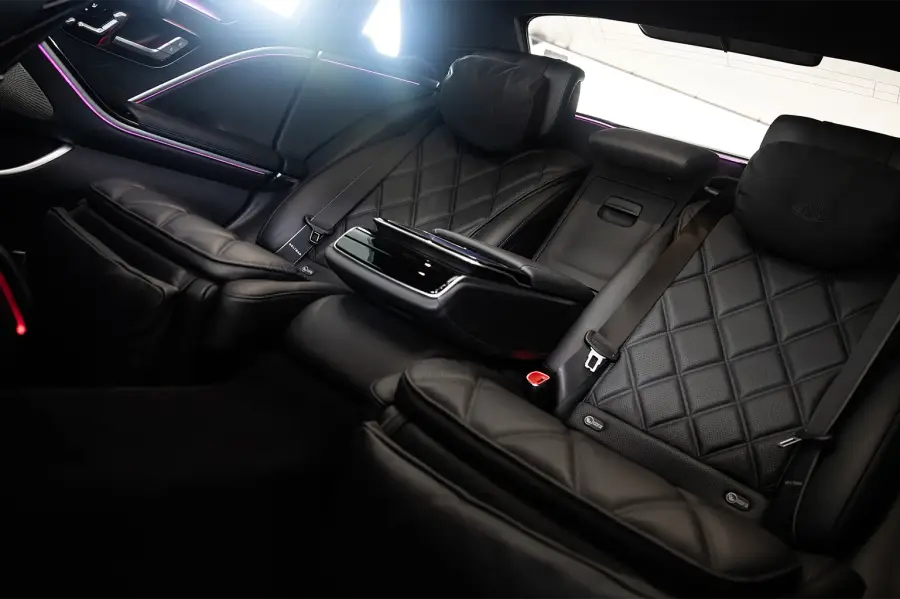 Rent Mercedes-Benz Maybach S580 Black in Dubai — photo 6 of 6