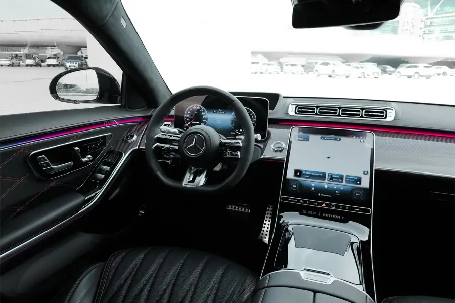 Rent Mercedes-Benz S63 Silver in Dubai — photo 3 of 6