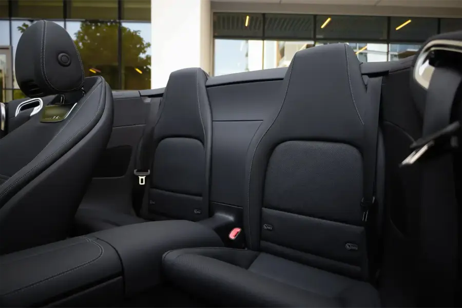 Rent Mercedes-Benz SL63 Silver in Dubai — photo 7 of 8