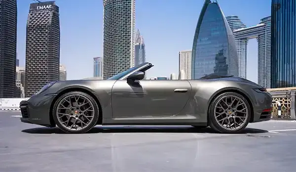Rent Porsche 911 Carrera Cabriolet Grey in Dubai — photo 4 of 7