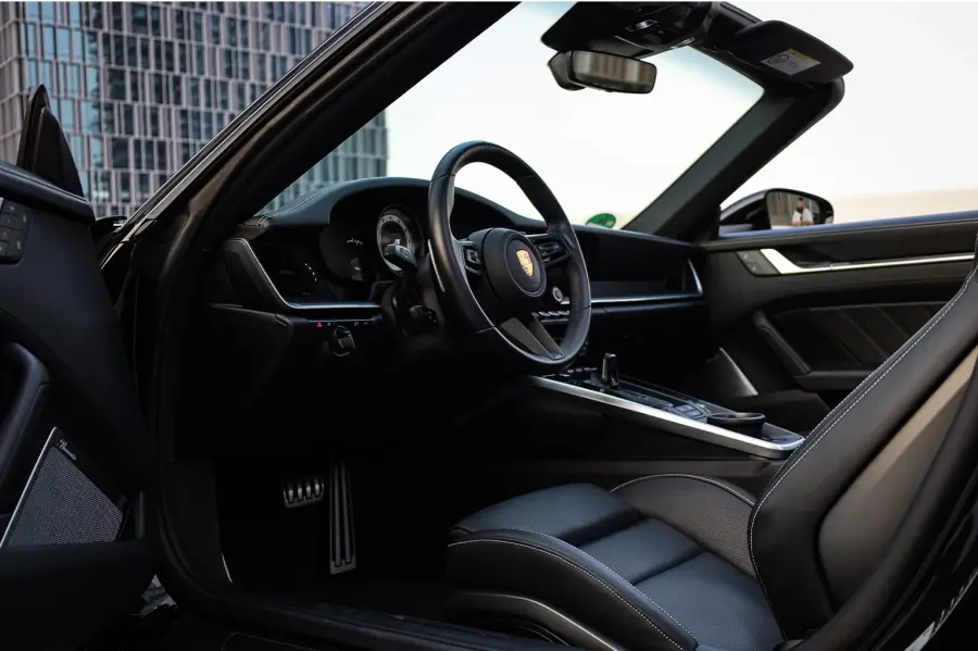 Rent Porsche 911 Turbo S Black in Dubai — photo 5 of 7