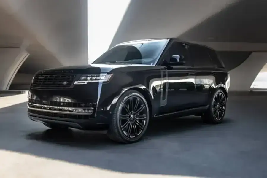 Rent Range Rover Vogue Black in Dubai — photo 2 of 8