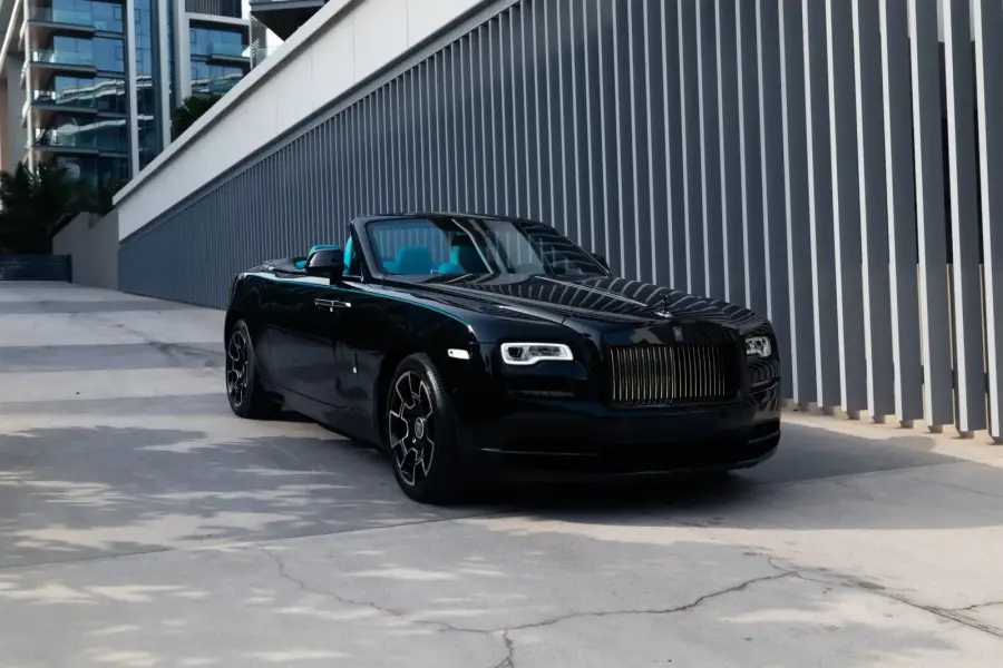 Rent Rolls-Royce Dawn Black in Dubai — photo 3 of 9