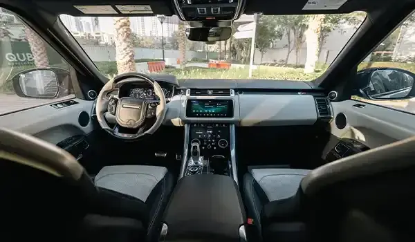 Rent Range Rover SVR Grey in Dubai — photo 6 of 7