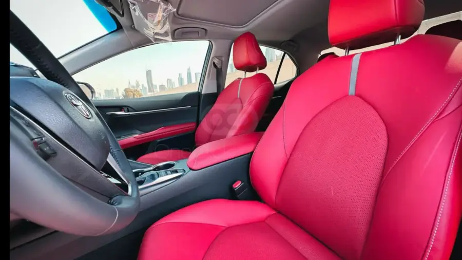 Rent Toyota Camry White in Dubai — photo 6 of 8