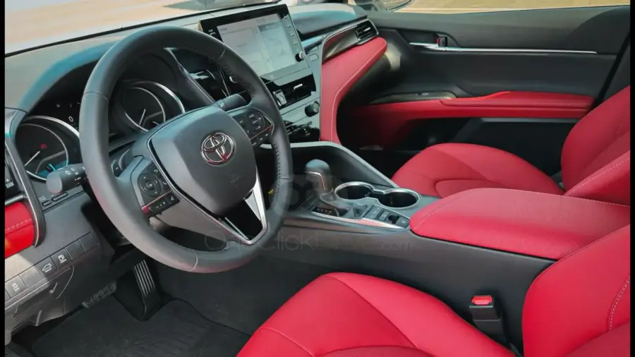 Rent Toyota Camry White in Dubai — photo 8 of 8